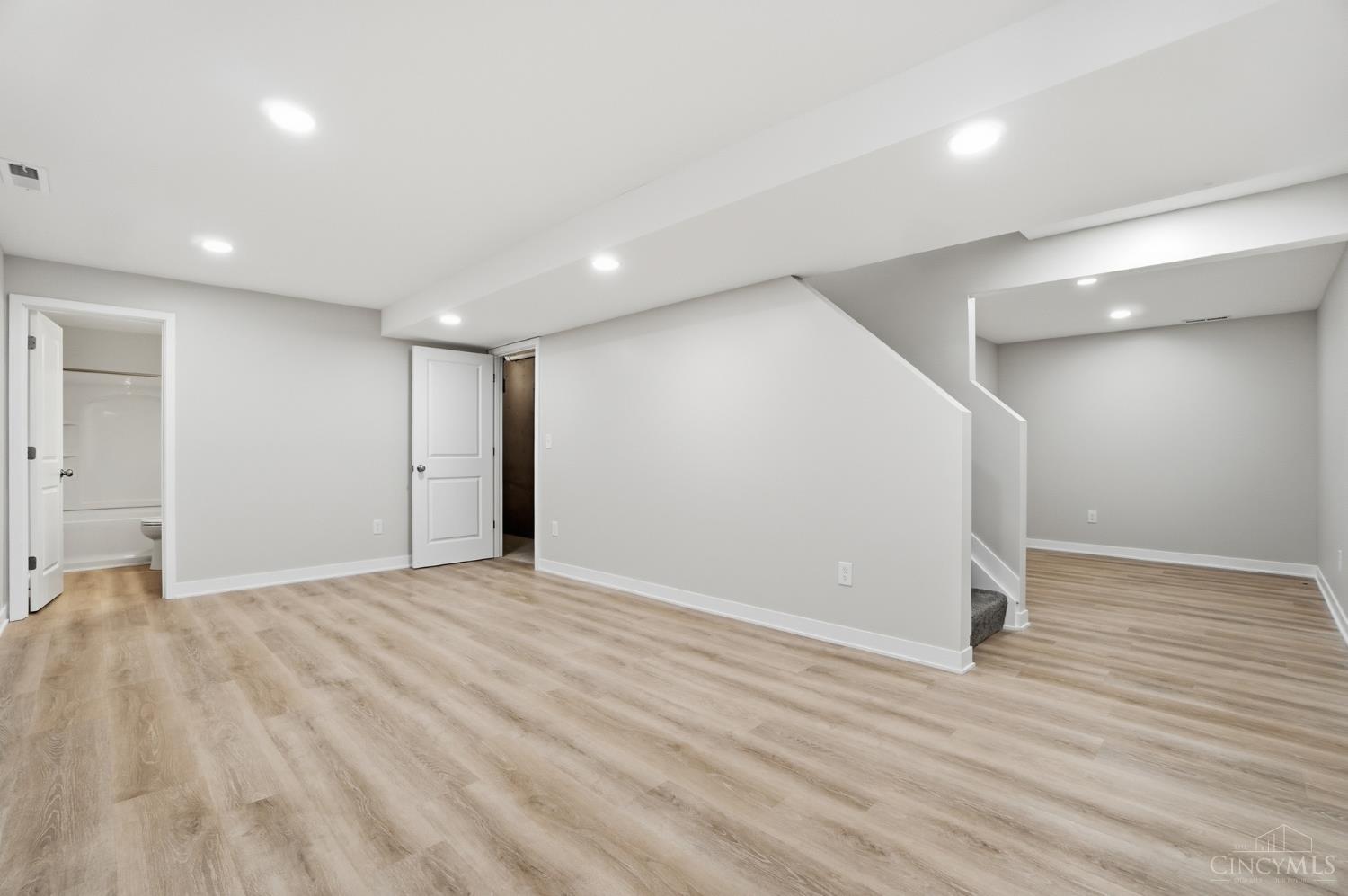 3822 Odin Avenue, Cincinnati, OH, 45213 — photo 24