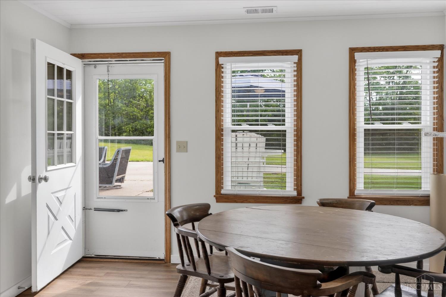 10529 North Shore Road, Paint Twp, OH, 45133 — photo 6