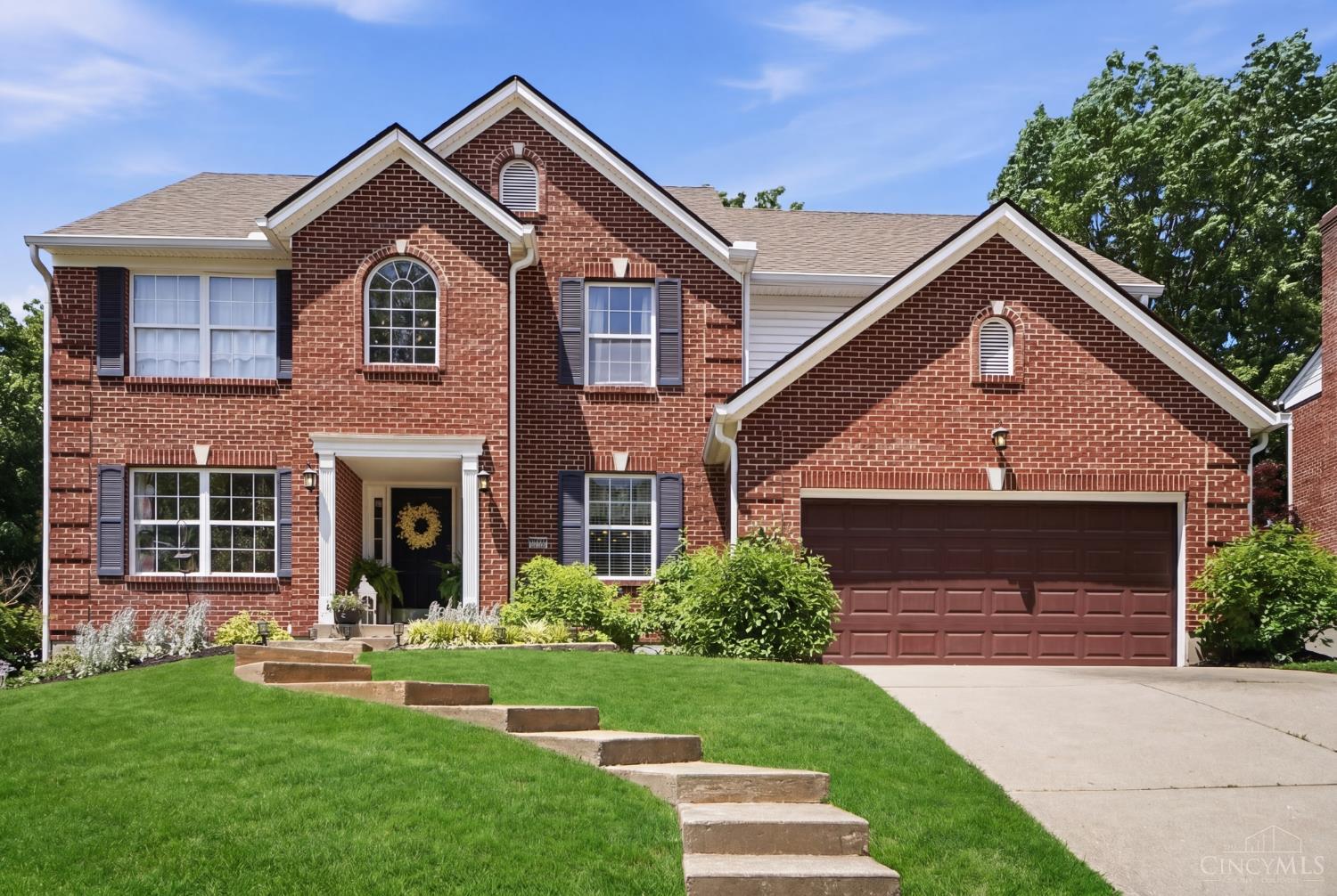 Homes for sale in Milford, OH | 225 W Stoneridge, Milford, OH 45150 | MLS# 1880011