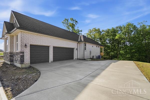 Homes for sale in Ross Twp, OH | 3561 Sunny Acres Dr #RT253, Ross Twp, OH 45013 | MLS# 1871040
