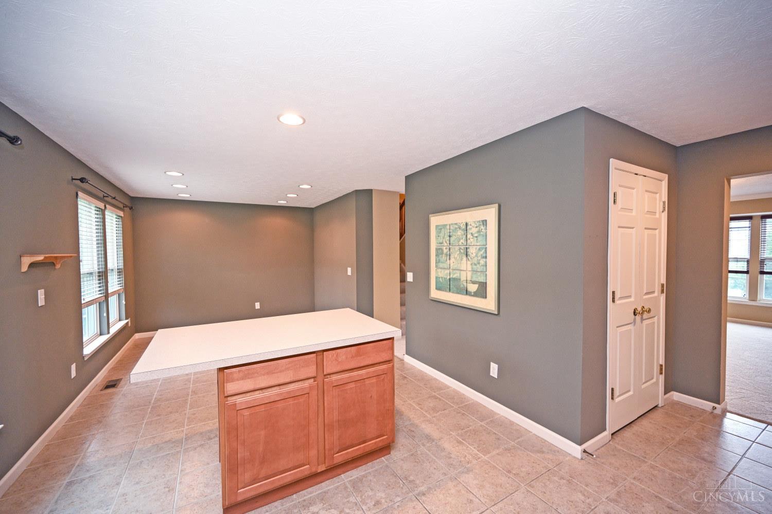 7207 Ivy Way, Newtown, OH, 45244 — photo 14