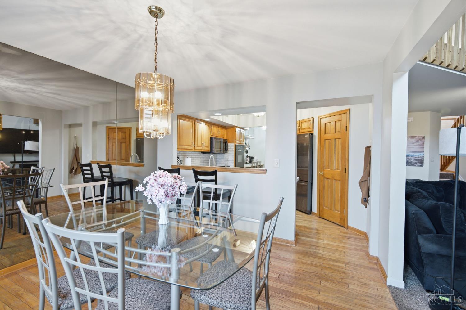 12150 Peak Drive, Cincinnati, OH, 45246 — photo 33