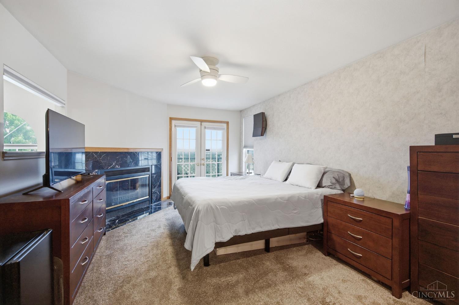 12150 Peak Drive, Cincinnati, OH, 45246 — photo 42
