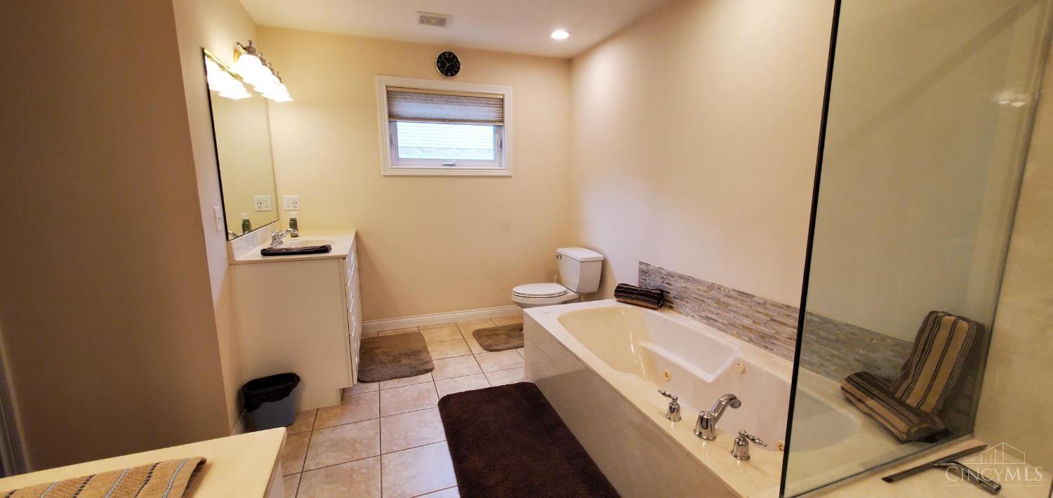 4381 Rita Mae Drive, Fairfield, OH, 45014 — photo 33