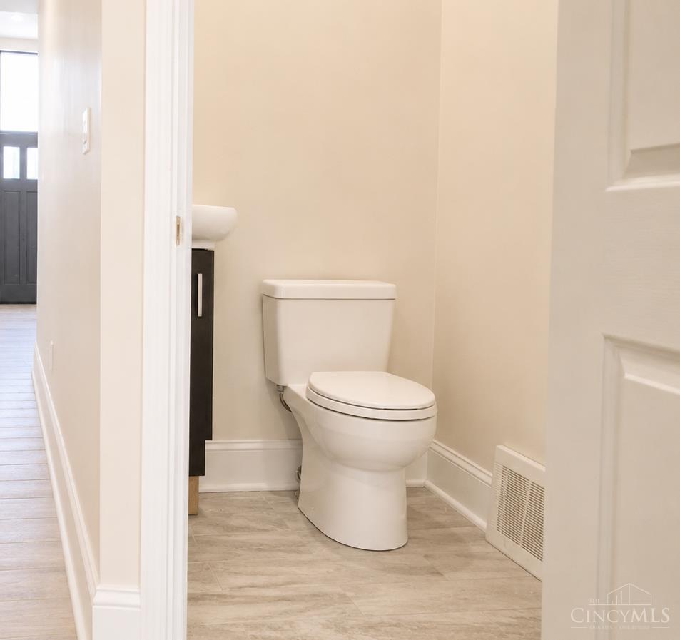 2131 Colerain Avenue, Cincinnati, OH, 45214 — photo 14