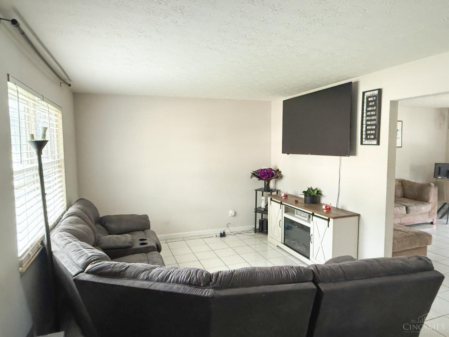 1811 Theresa Court, Middletown, OH, 45044 — photo 4