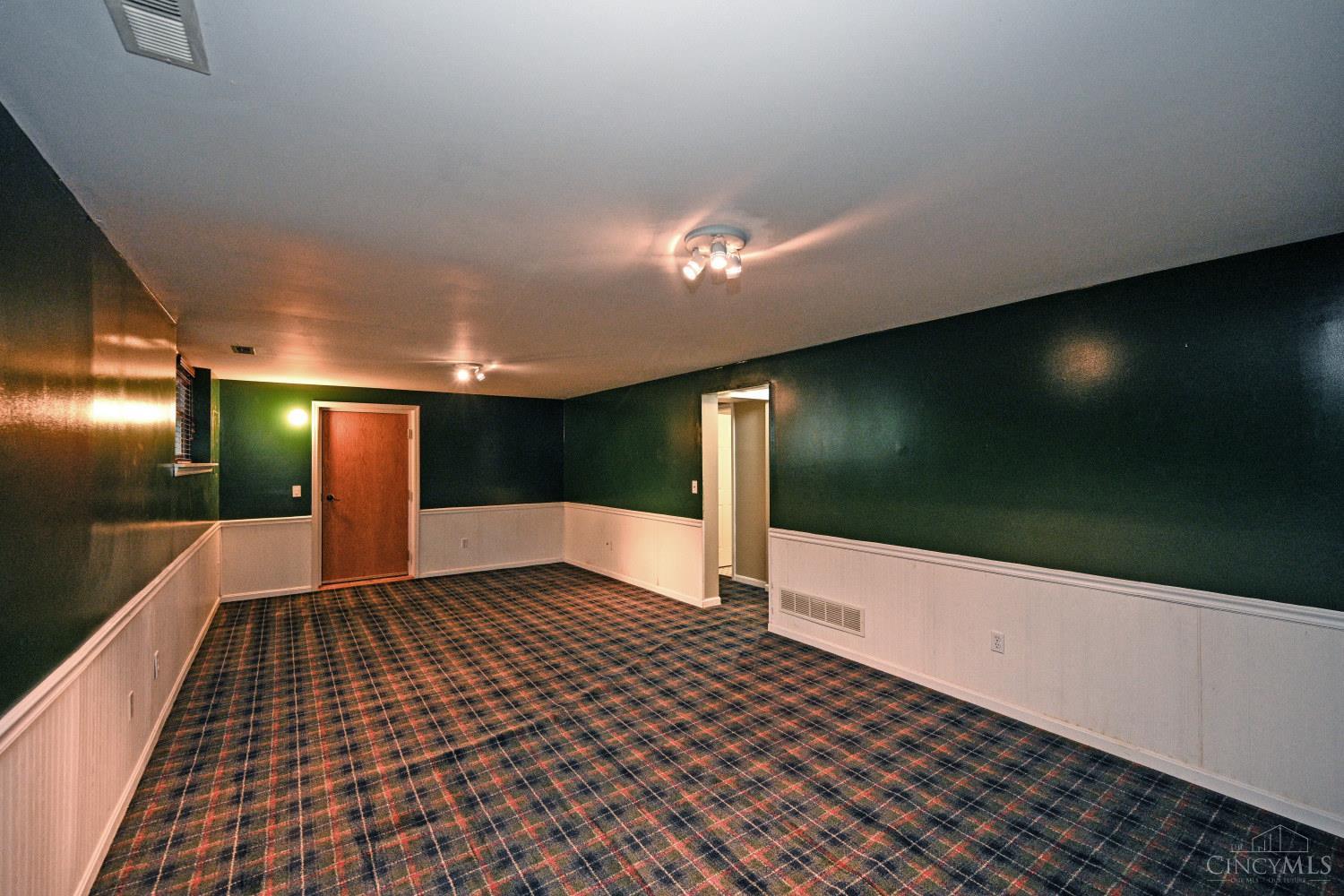 5461 Hanover Circle, Cincinnati, OH, 45230 — photo 28