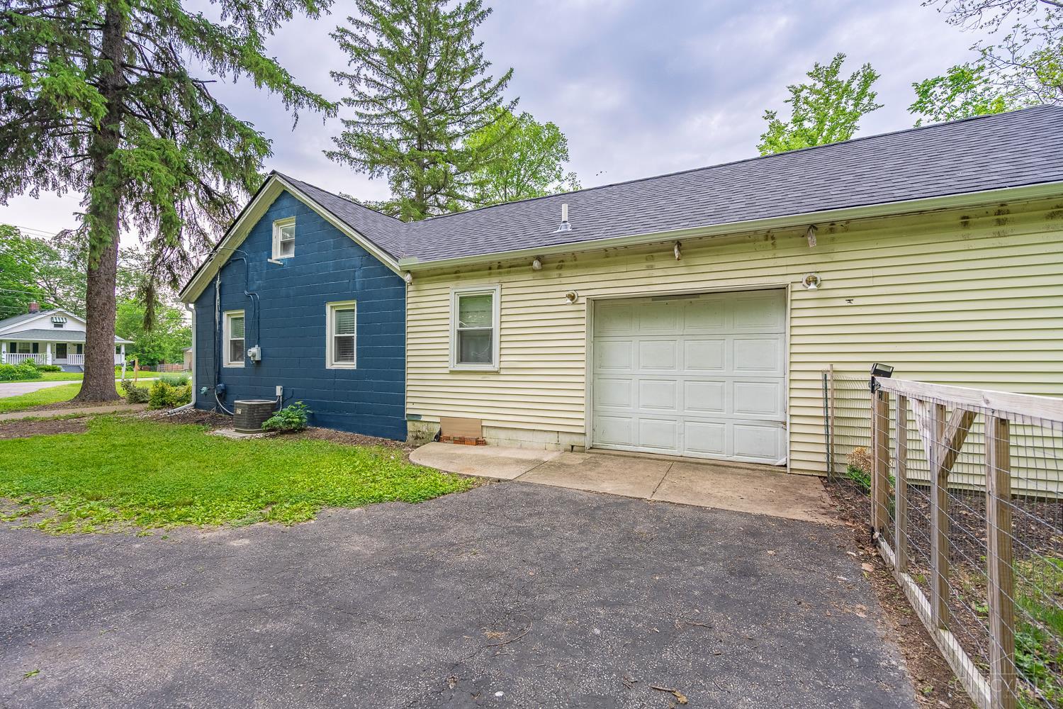 115 Clayton Road, New Lebanon, OH, 45345 — photo 4