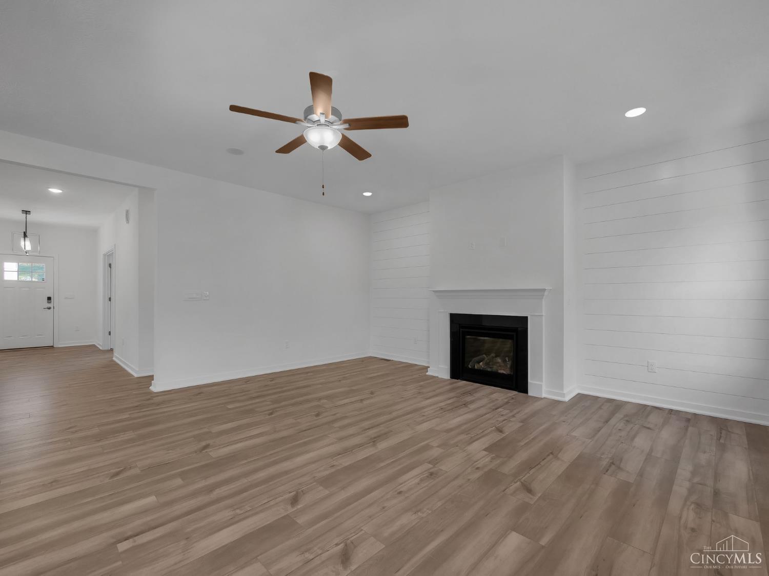8705 Quietwood Lane, Cleves, OH, 45002 — photo 10