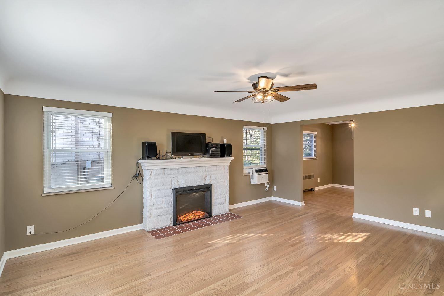 2886 Temple Avenue #1, Cincinnati, OH, 45211 — photo 2
