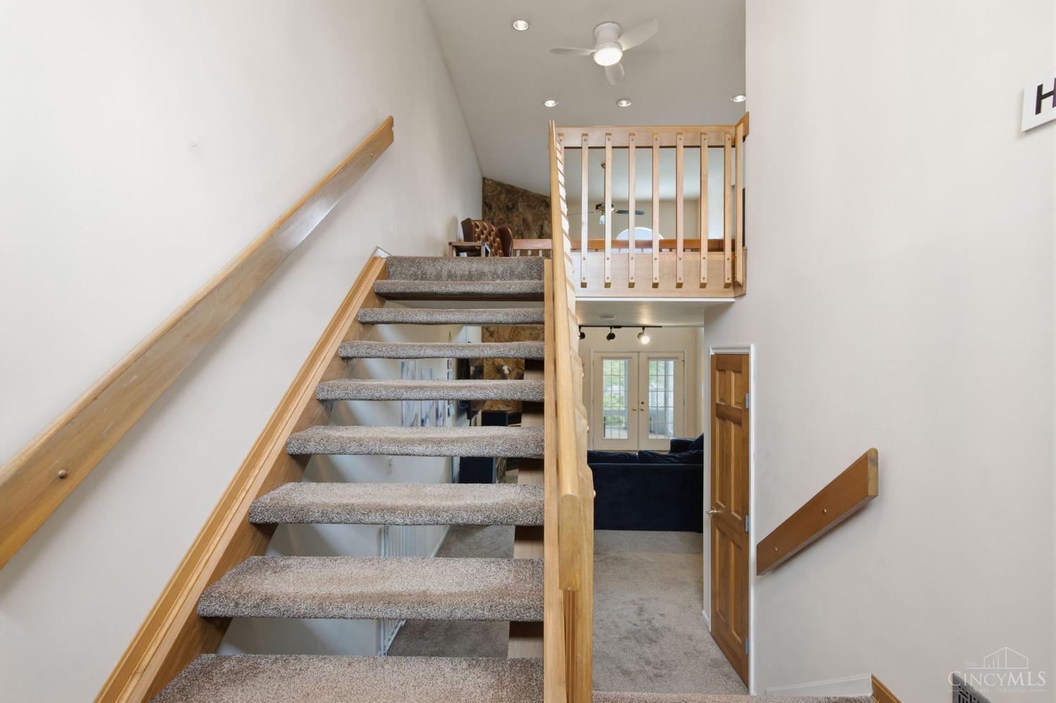 12150 Peak Drive, Cincinnati, OH, 45246 — photo 22
