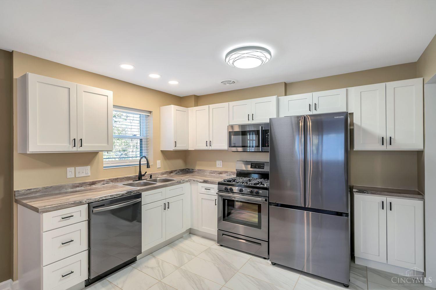 2886 Temple Avenue #1, Cincinnati, OH, 45211 — photo 5