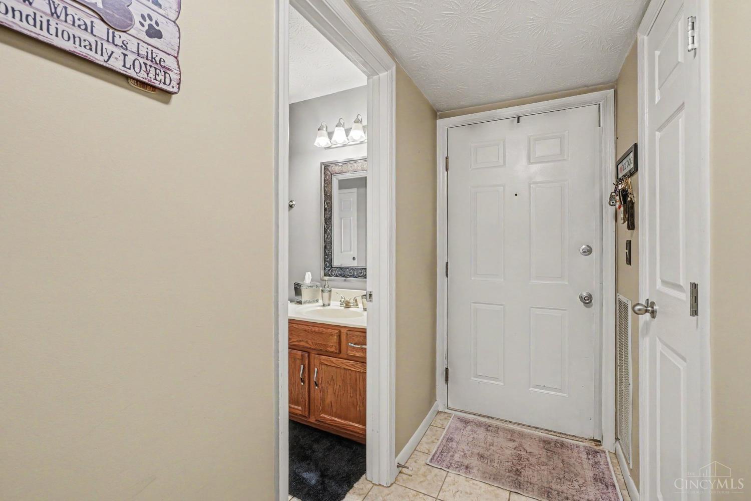9805 Regatta Drive #301, Cincinnati, OH, 45252 — photo 11