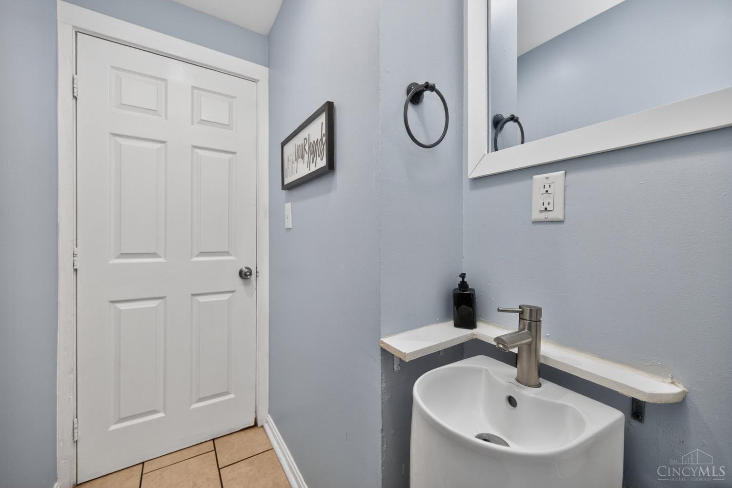 819 Summit Avenue, Cincinnati, OH, 45204 — photo 7