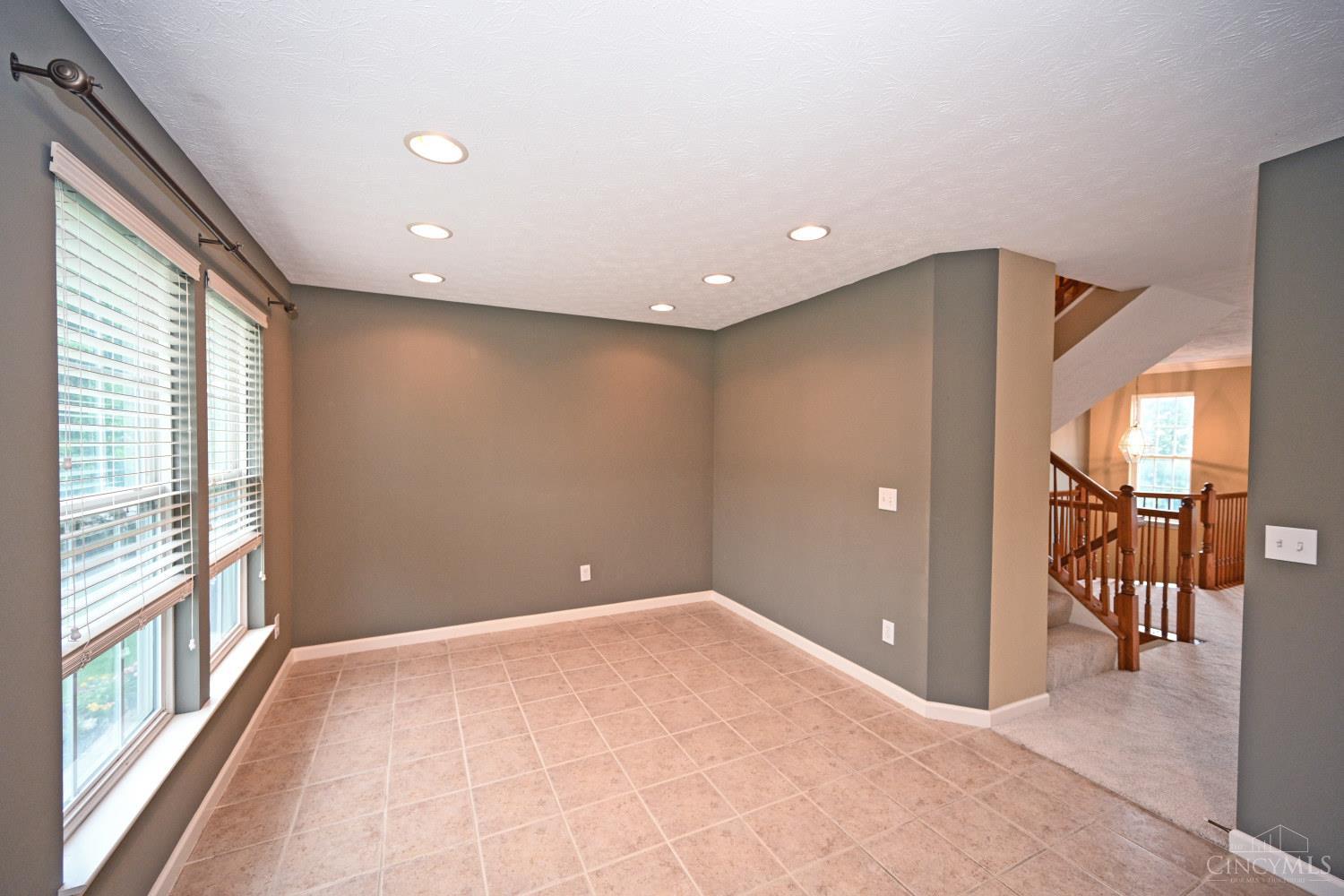 7207 Ivy Way, Newtown, OH, 45244 — photo 16