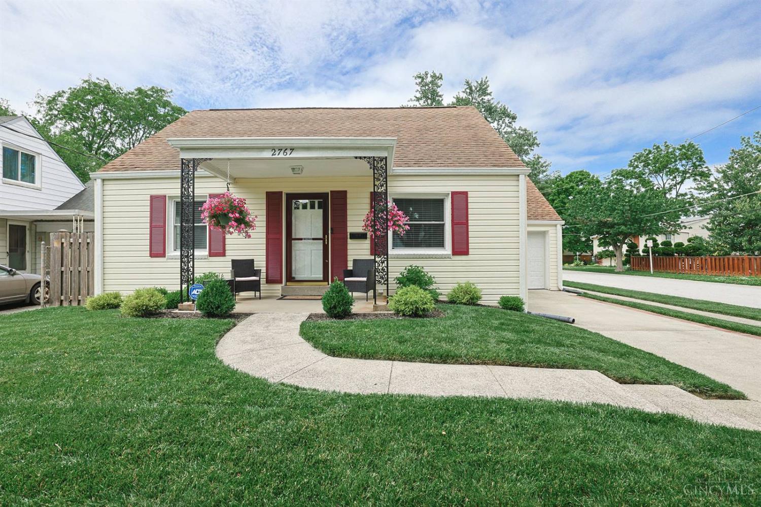Homes for sale in Cincinnati, OH | 2767 Redfield Pl, Cincinnati, OH 45230 | MLS# 1880313