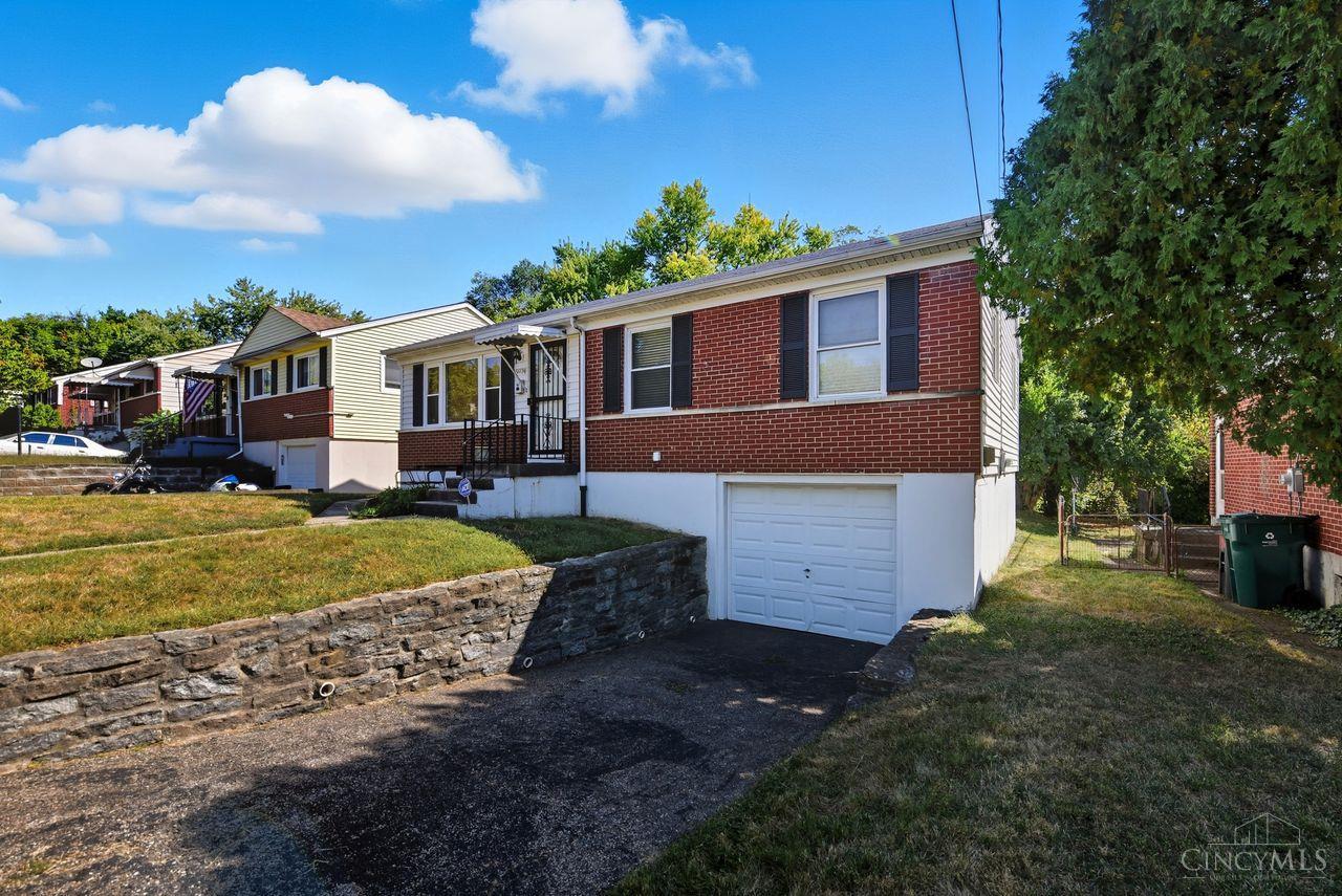 5974 Sunridge Drive, Cincinnati, OH, 45224 — photo 2