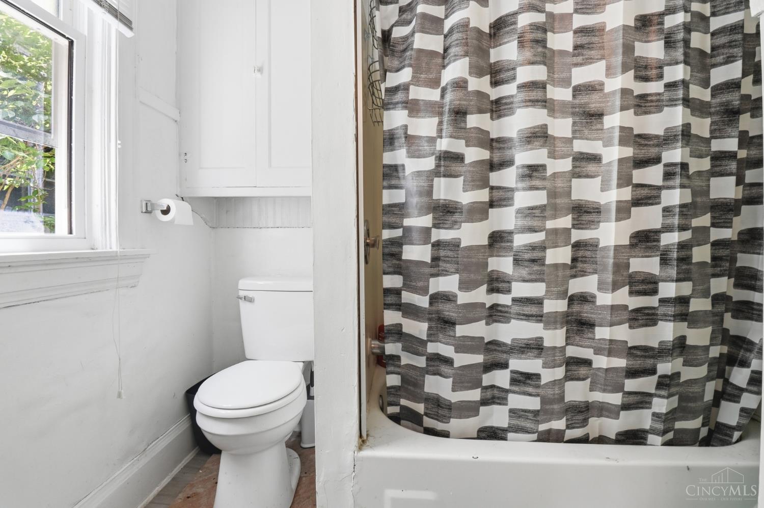 219 Atkinson Street, Cincinnati, OH, 45219 — photo 12