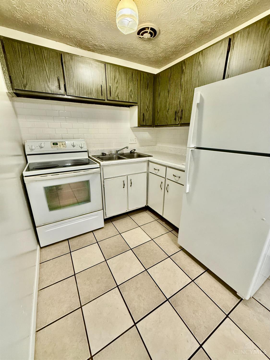 3527 Werk Road #12, Cincinnati, OH, 45248 — photo 5