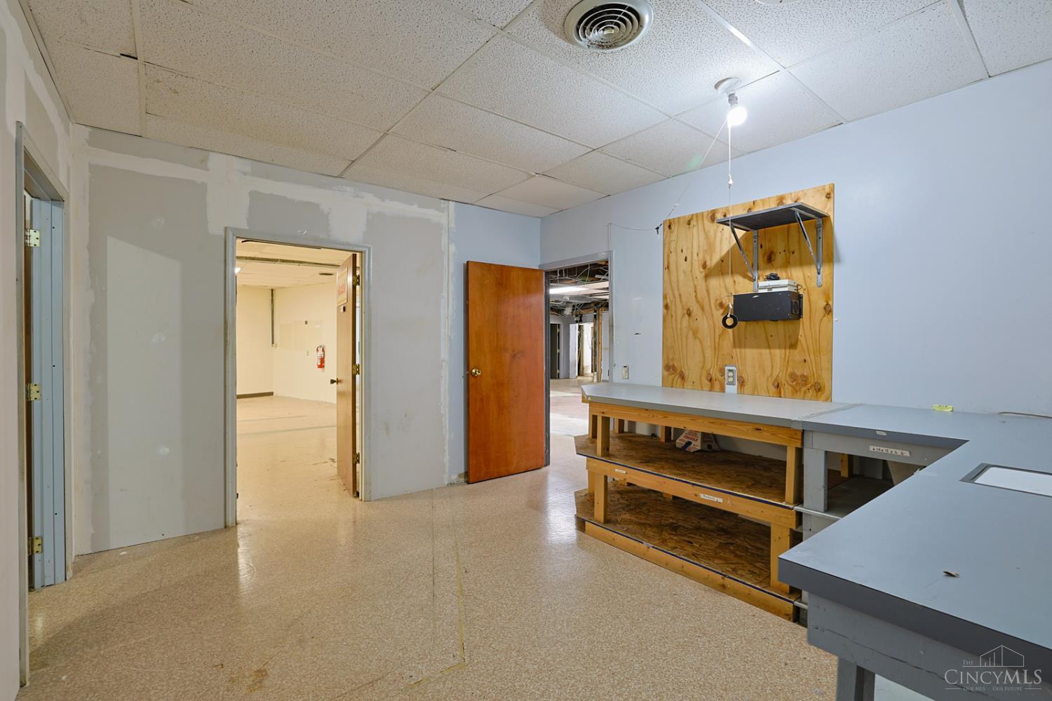2108 Central Parkway, Cincinnati, OH, 45214 — photo 25