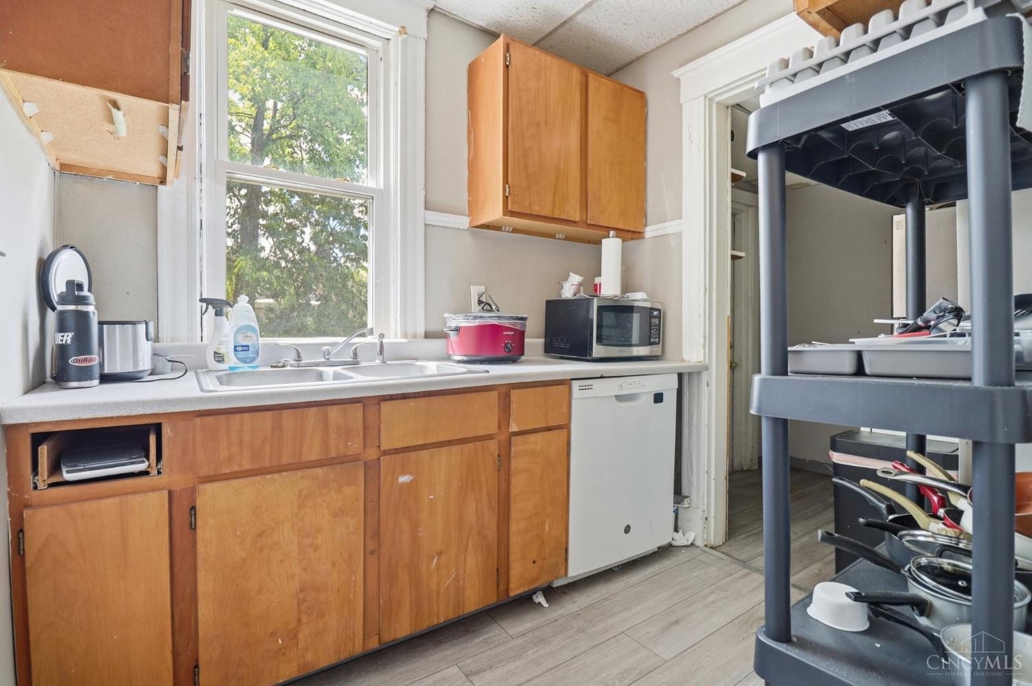 219 Atkinson Street, Cincinnati, OH, 45219 — photo 13