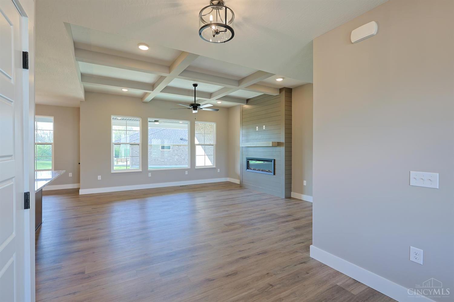2795 Venice Crossing Drive, Ross Twp, OH, 45013 — photo 6