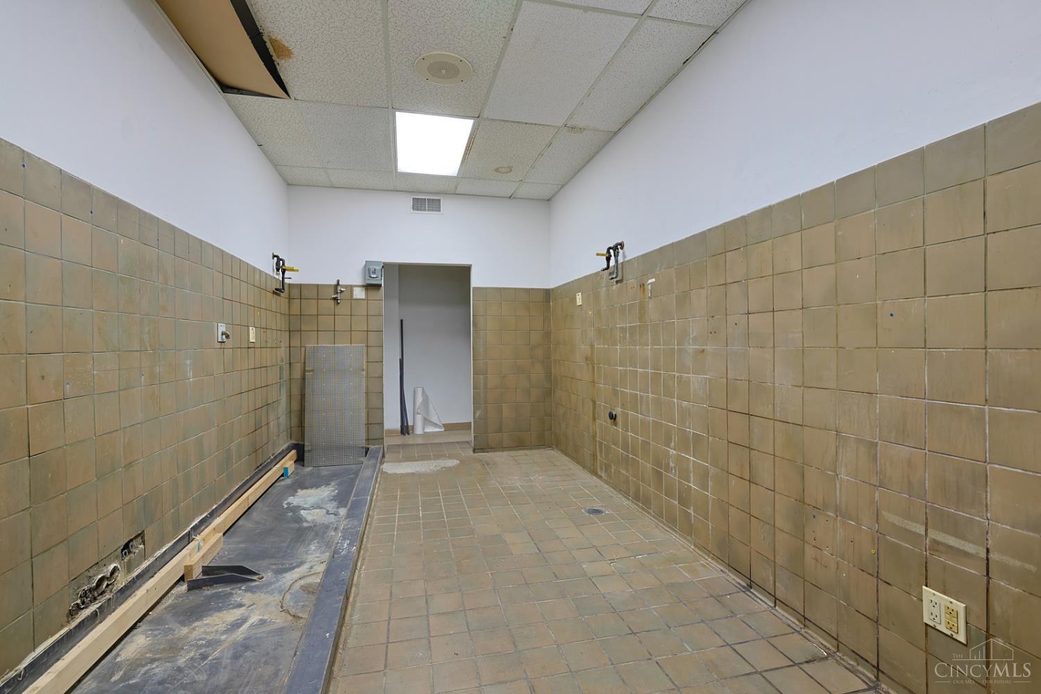 2108 Central Parkway, Cincinnati, OH, 45214 — photo 34