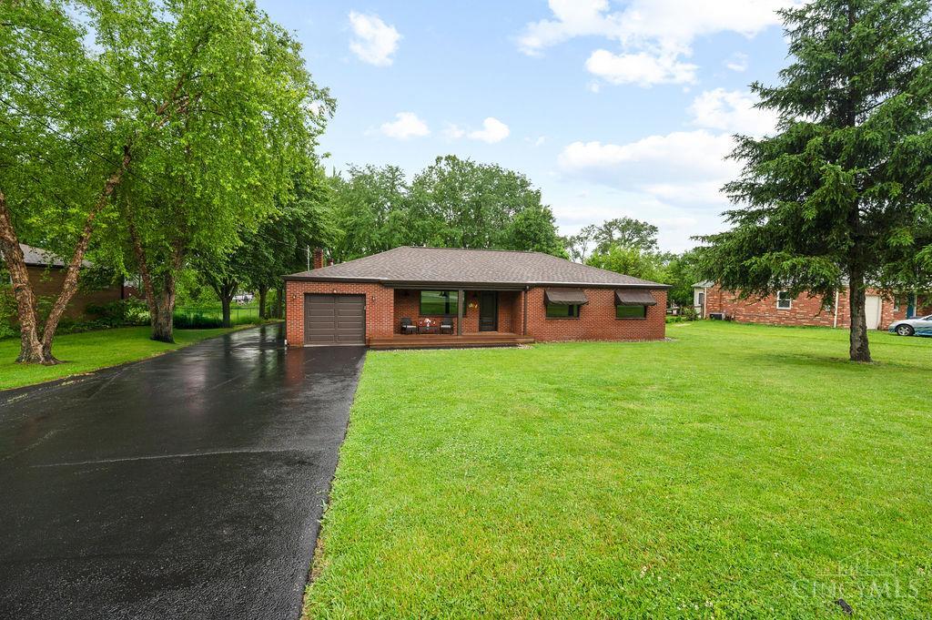 2nd image of 423 Kings Mills Rd, Mason, OH 45040 | MLS# 1880380