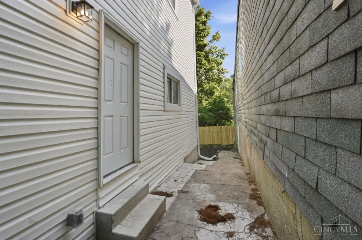 634 Tafel Street, Cincinnati, OH, 45225 — photo 41