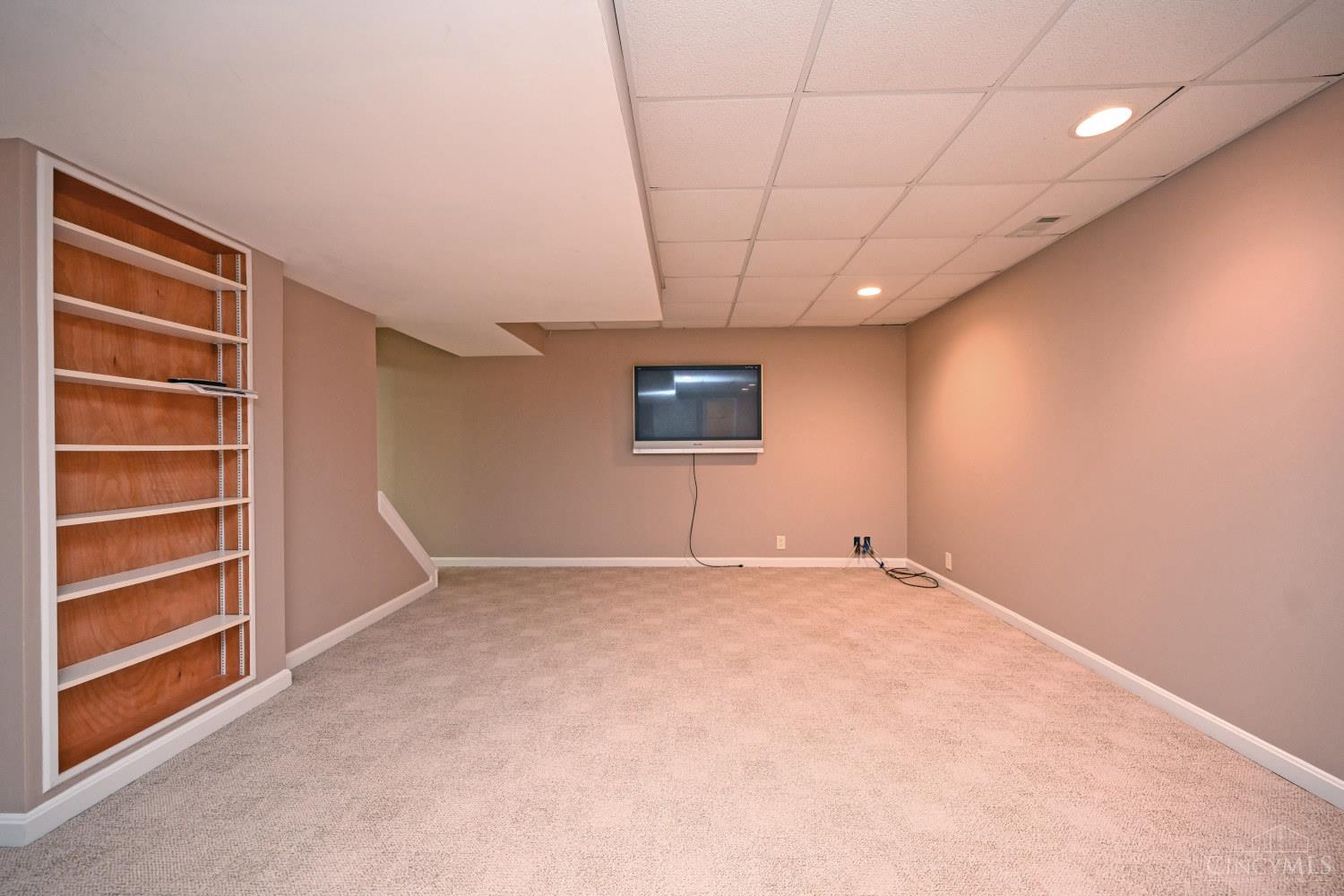 913 Bilamy Court