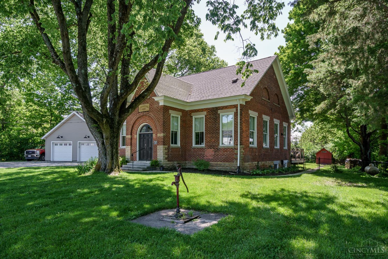 Homes for sale in Clearcreek Twp., OH | 4215 Utica, Clearcreek Twp., OH 45036 | MLS# 1879663