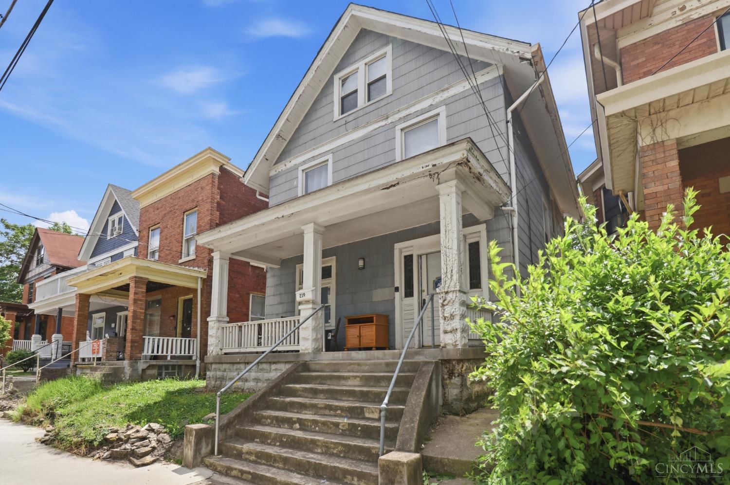 219 Atkinson Street, Cincinnati, OH, 45219 — photo 2