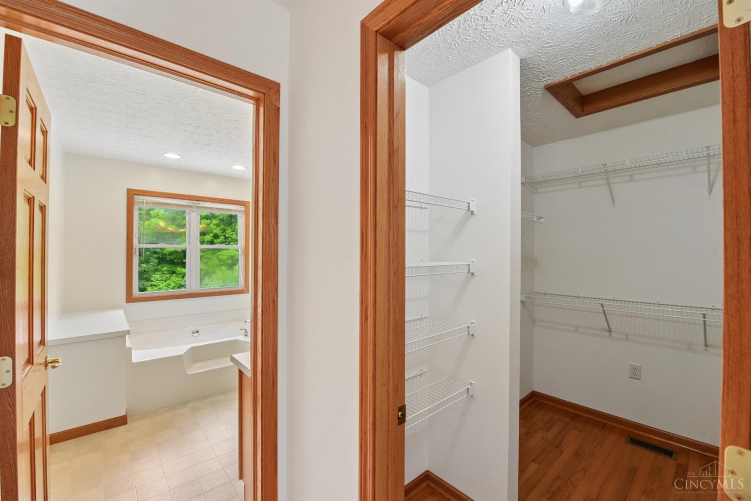 1109 Asbury Road, Anderson Twp, OH, 45255 — photo 50