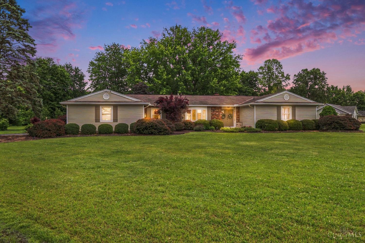 Homes for sale in Bethel, OH | 620 Georgia Dr, Bethel, OH 45106 | MLS# 1880451
