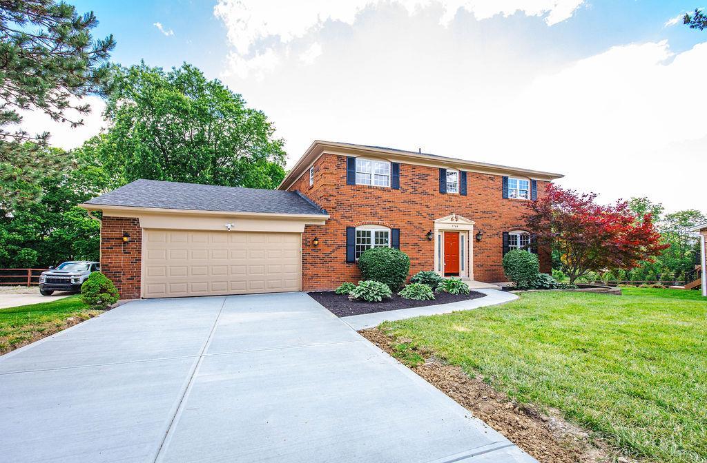 7764 Rolling Meadows Drive, West Chester, OH, 45069 — photo 3