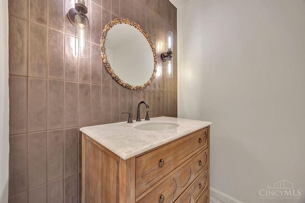 7764 Rolling Meadows Drive, West Chester, OH, 45069 — photo 31