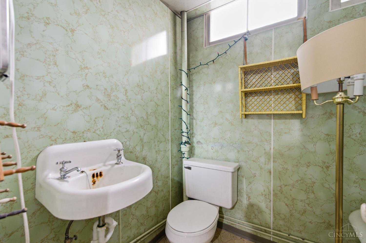 27 Phillips Avenue, St Bernard, OH, 45217 — photo 51