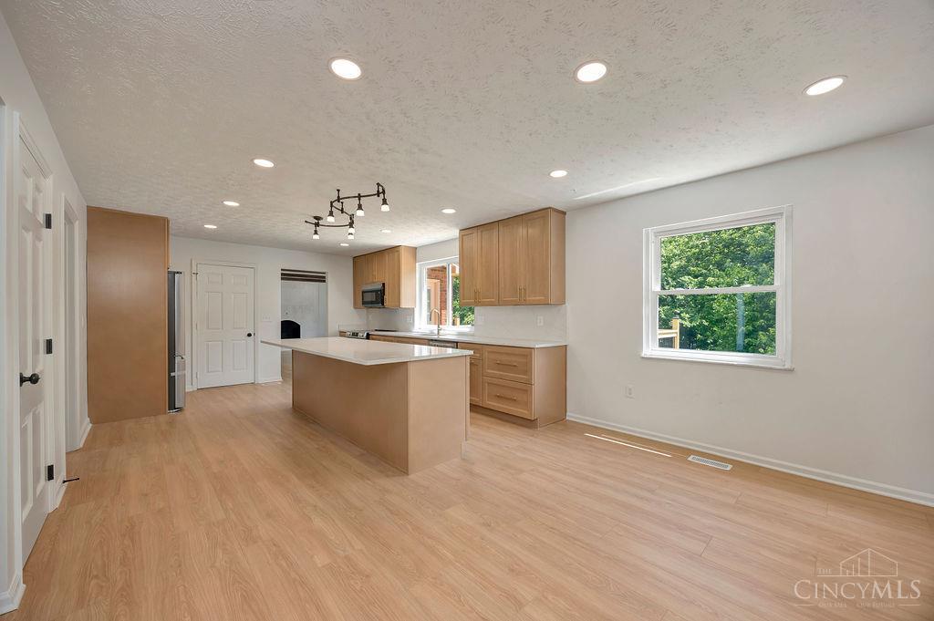 7764 Rolling Meadows Drive, West Chester, OH, 45069 — photo 24