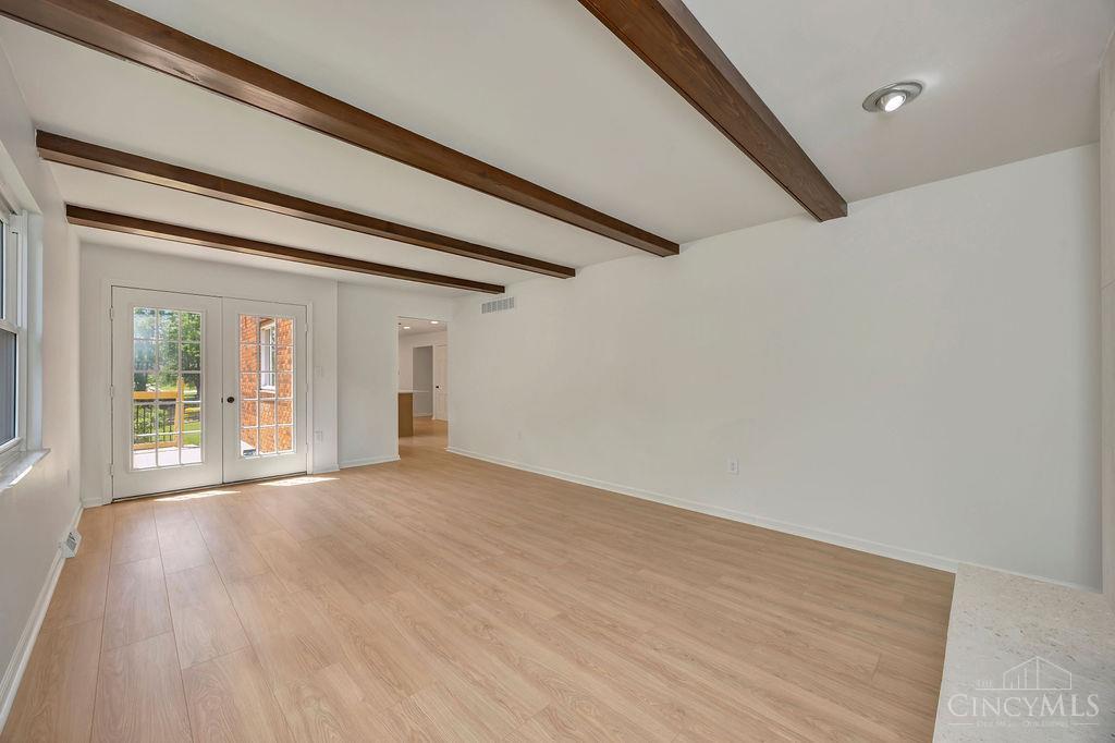 7764 Rolling Meadows Drive, West Chester, OH, 45069 — photo 15
