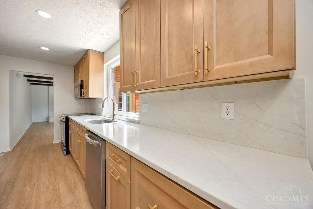 7764 Rolling Meadows Drive, West Chester, OH, 45069 — photo 22