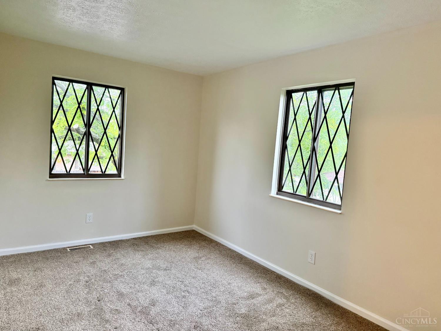 9531 Haddington Court, Colerain Twp, OH, 45251 — photo 16