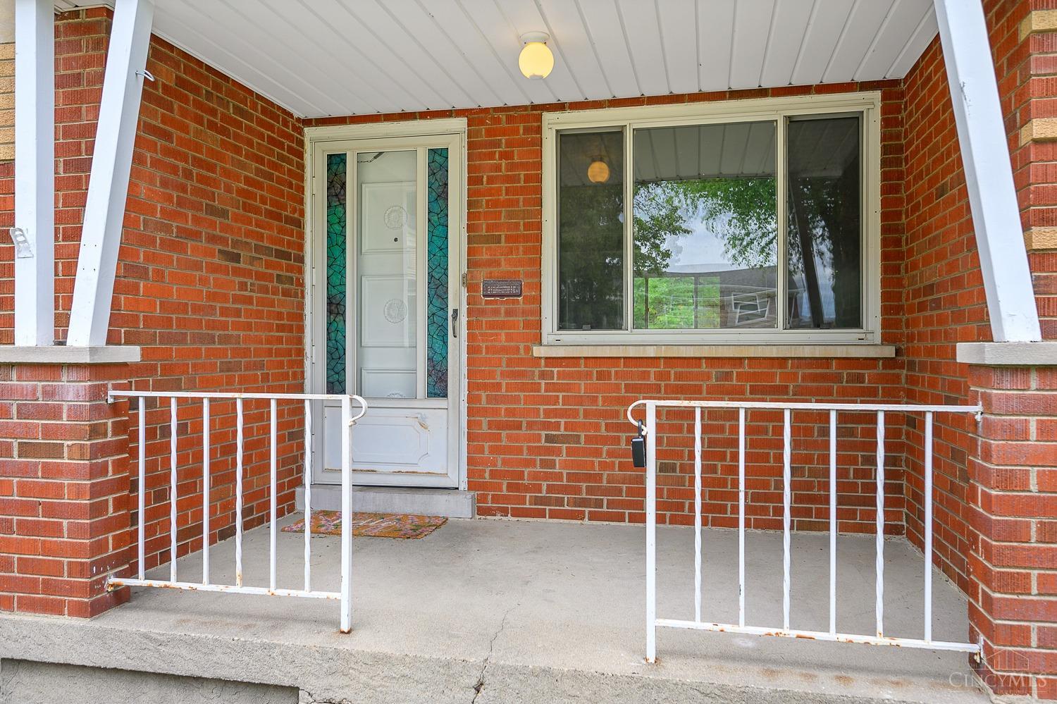 1723 Tuxworth Avenue, Cincinnati, OH, 45238 — photo 4