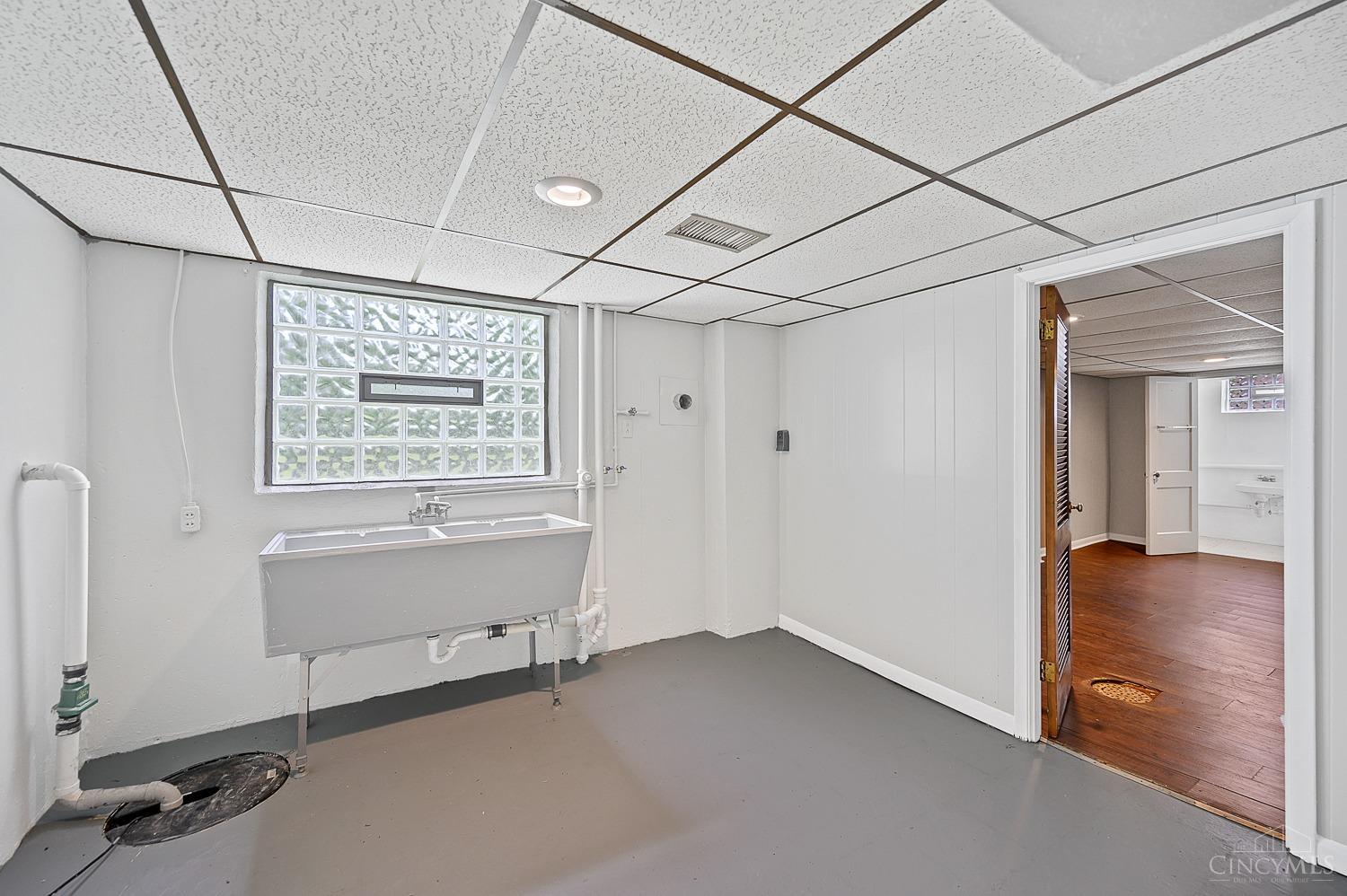 1723 Tuxworth Avenue, Cincinnati, OH, 45238 — photo 27