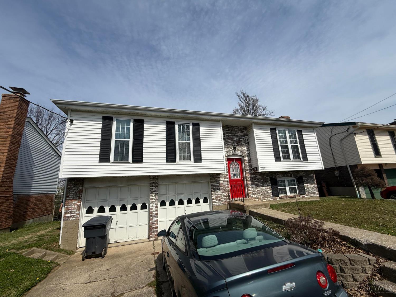 Homes for sale in Delhi Twp, OH | 5060 Mount Alverno Rd, Delhi Twp, OH 45238 | MLS# 1880667