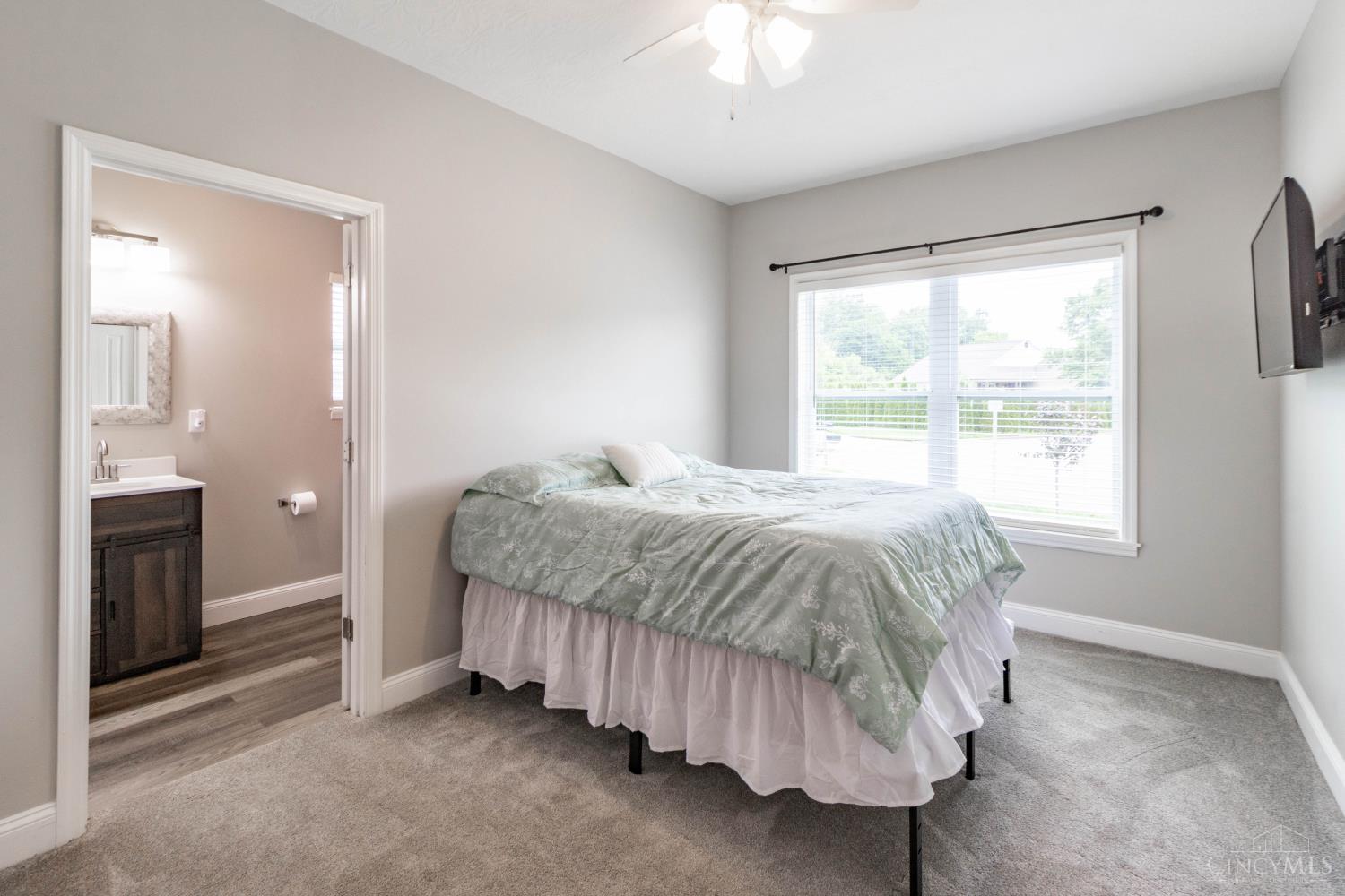 855 Sunrise Ridge Court, Hamilton Twp, OH, 45039 — photo 13