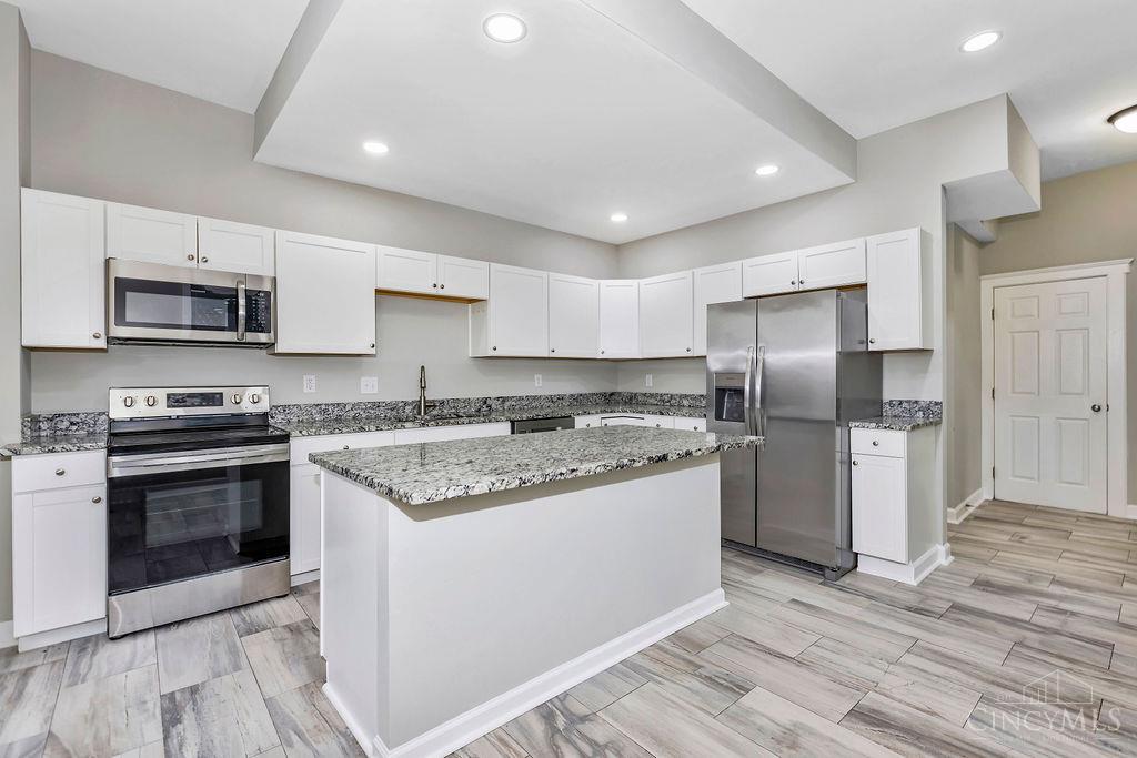 4703 Stewart Avenue, Cincinnati, OH, 45227 — photo 15