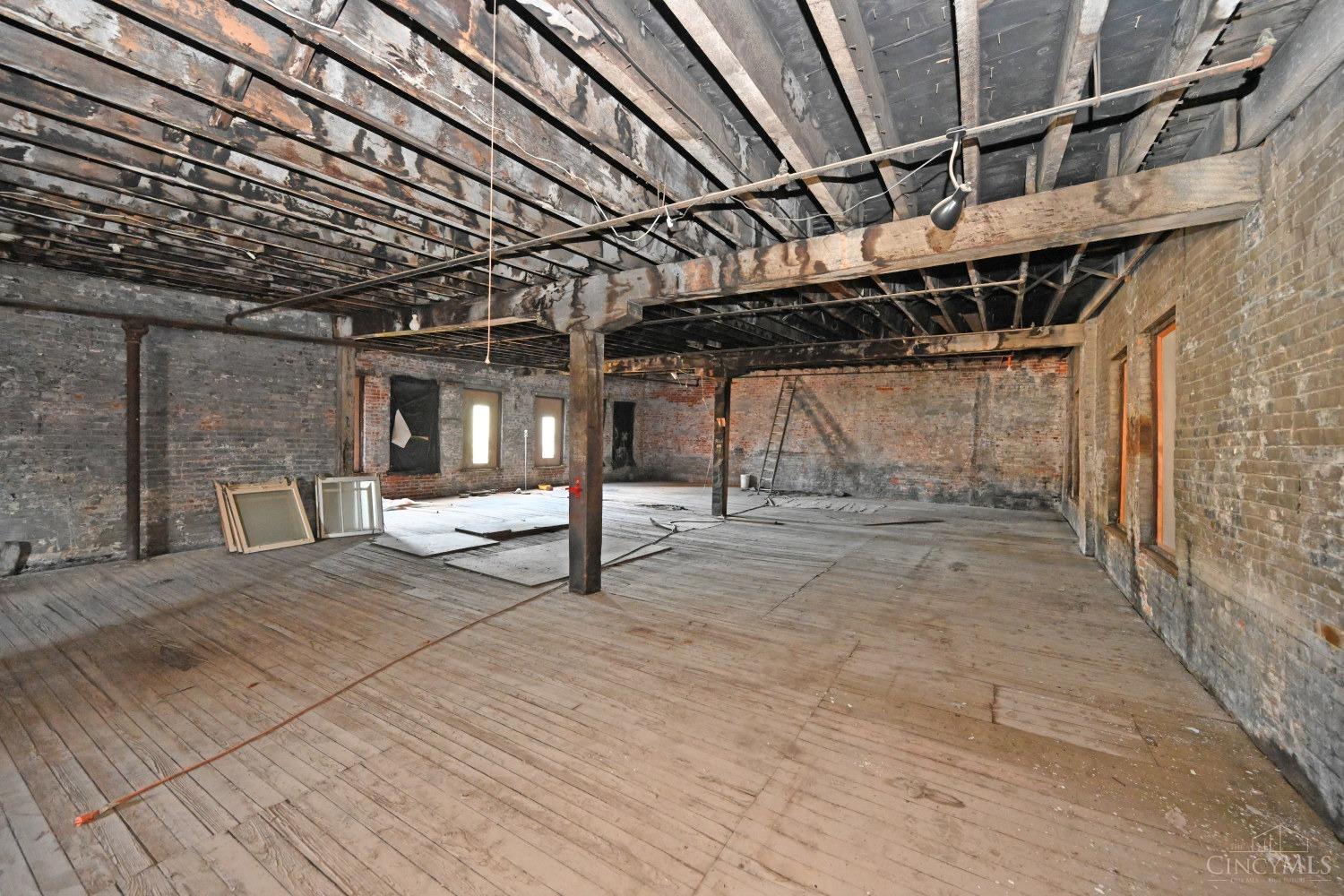 2025 Dunlap Street, Cincinnati, OH, 45214 — photo 10