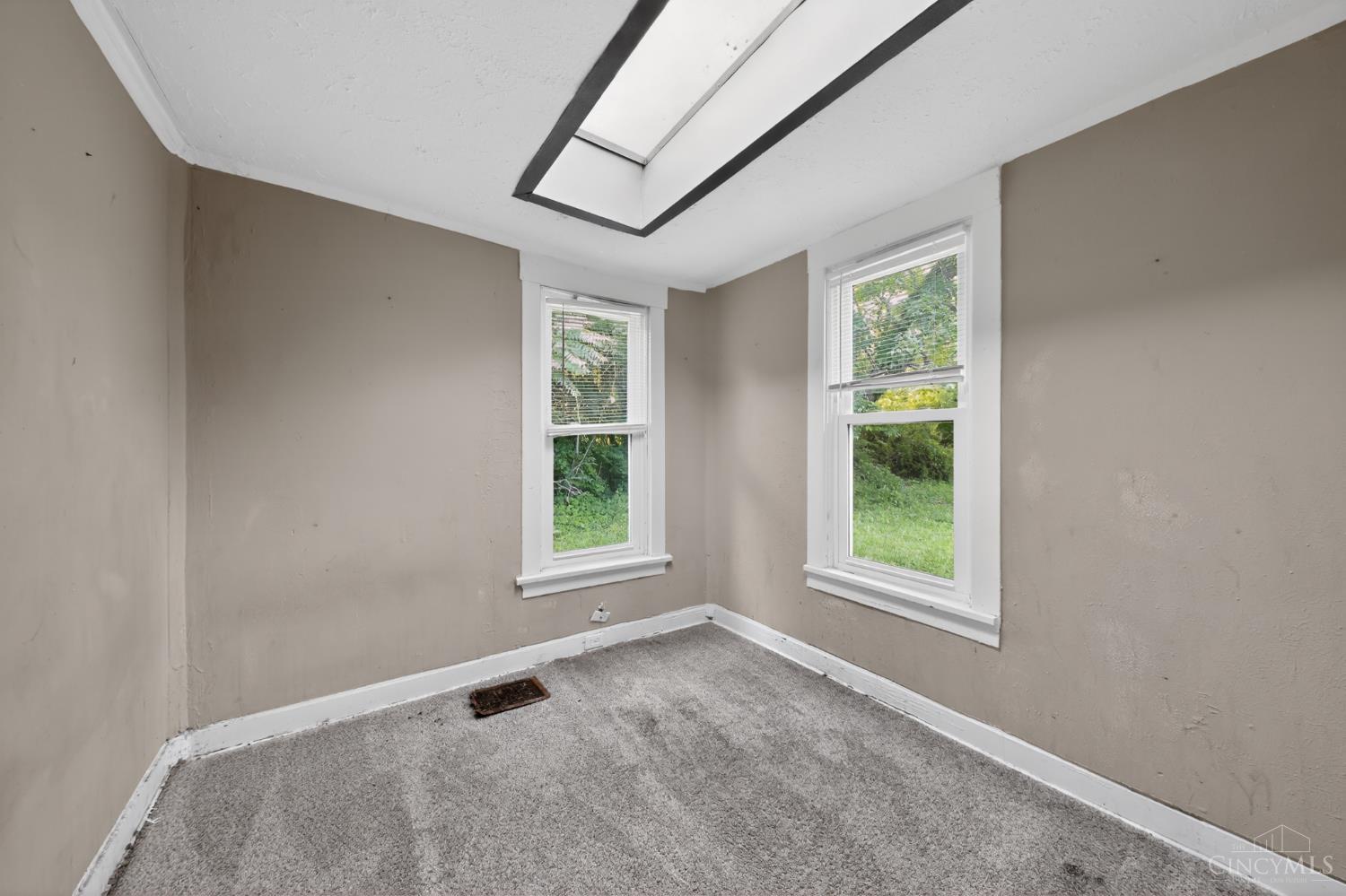 1312 Loveland Avenue, Loveland, OH, 45140 — photo 9