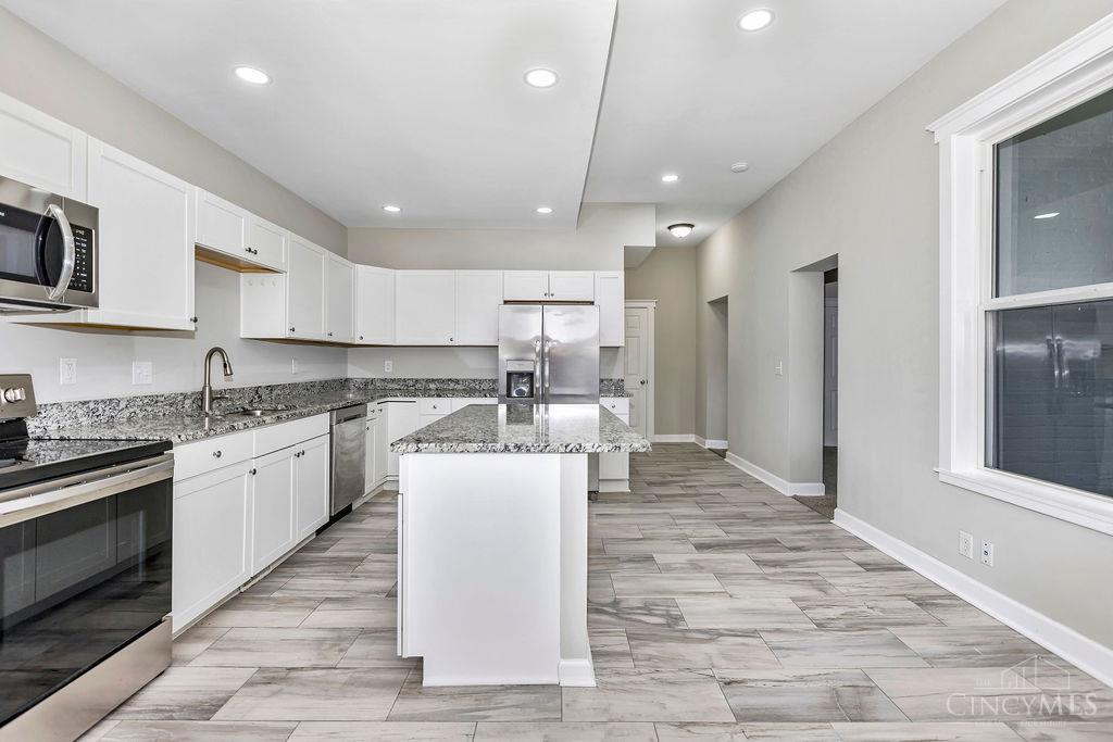 4703 Stewart Avenue, Cincinnati, OH, 45227 — photo 13