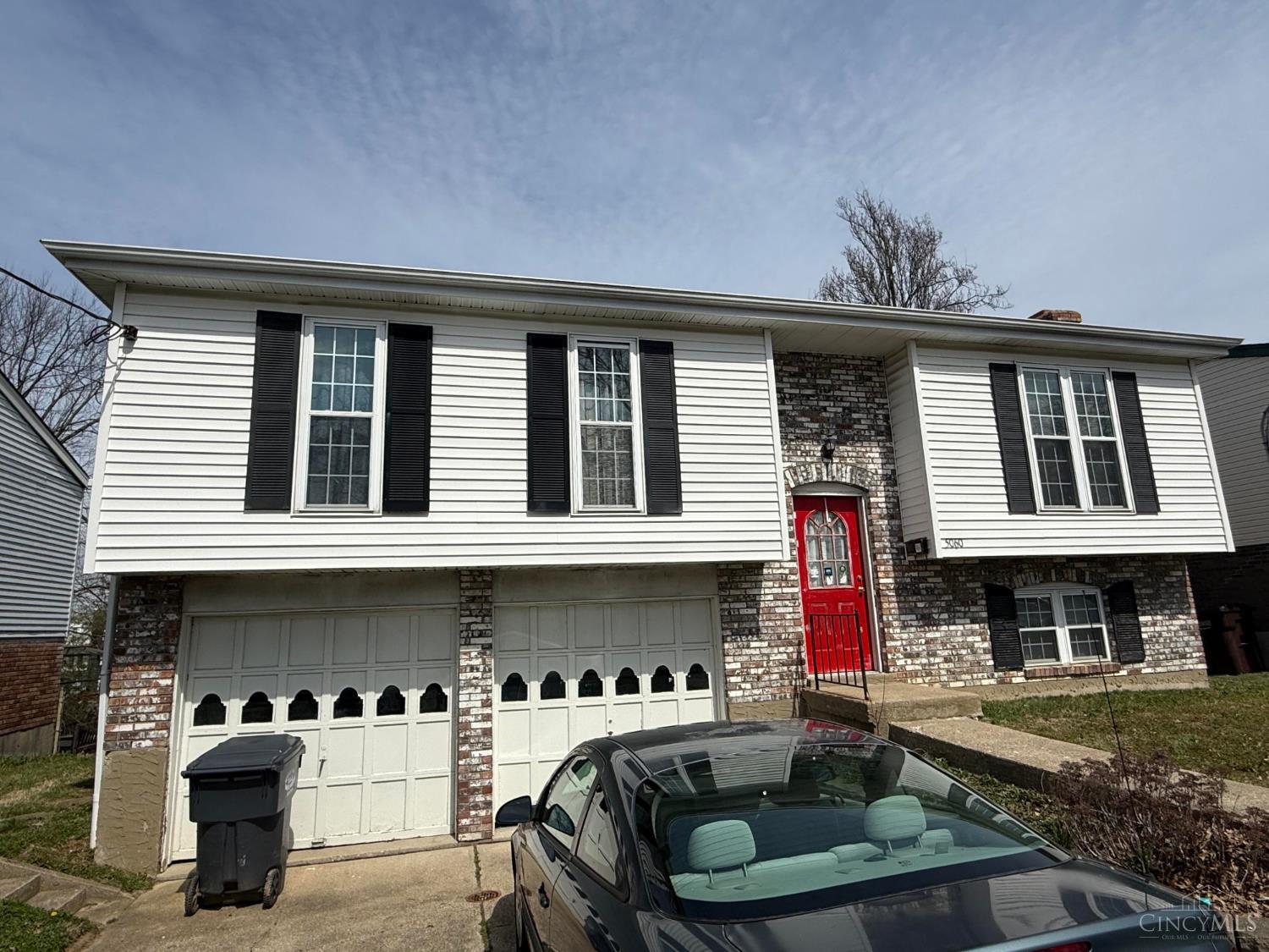 Homes for sale in Delhi Twp, OH | 5060 Mount Alverno Rd, Delhi Twp, OH 45238 | MLS# 1880667